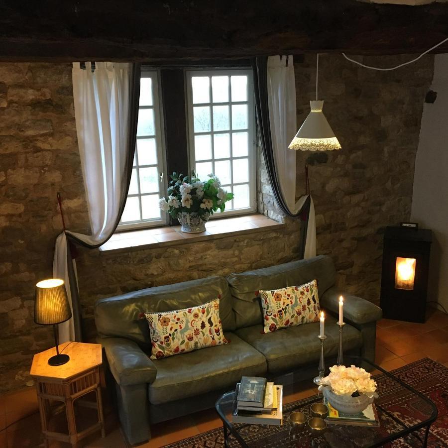 Les Gîtes Pérard Caylus Exterior foto
